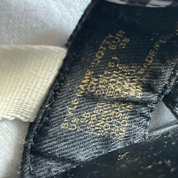 Kate Spade Sandals - Picture 4 of 4